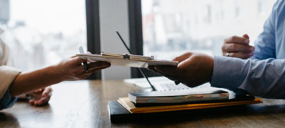 企业如何招聘外教老师？ - 聘外网