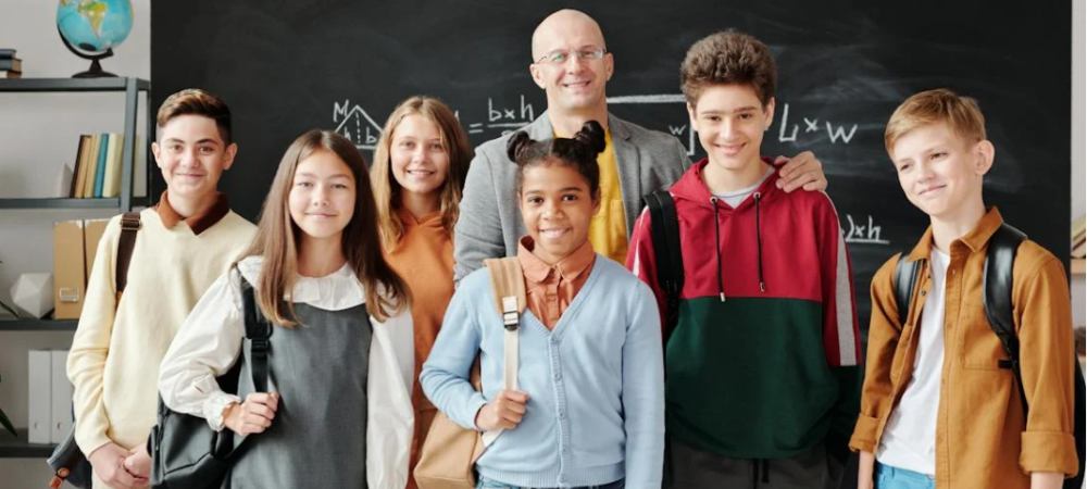 幼儿园对外教的英语水平有要求吗？ - 聘外网