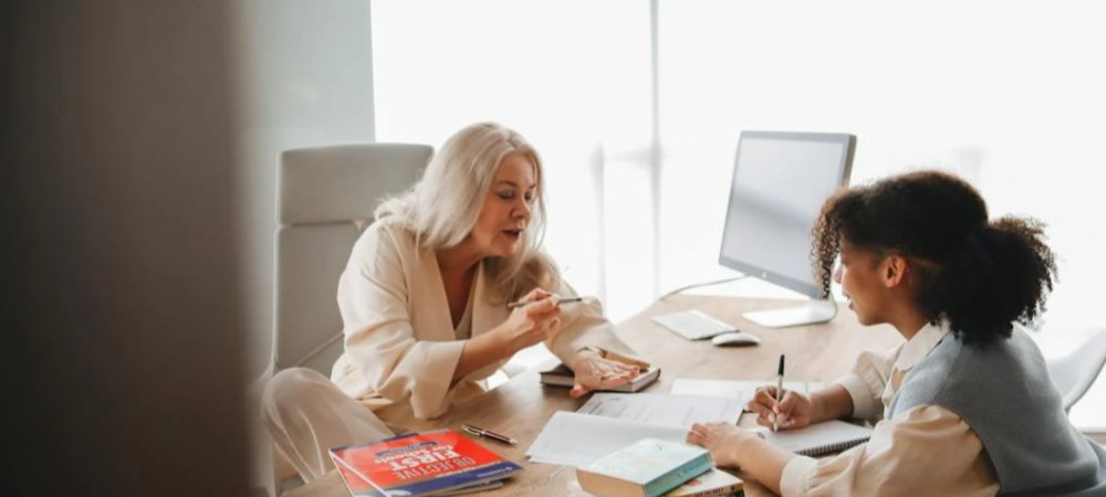 事业单位招聘外国人才的综合考量 - 聘外网