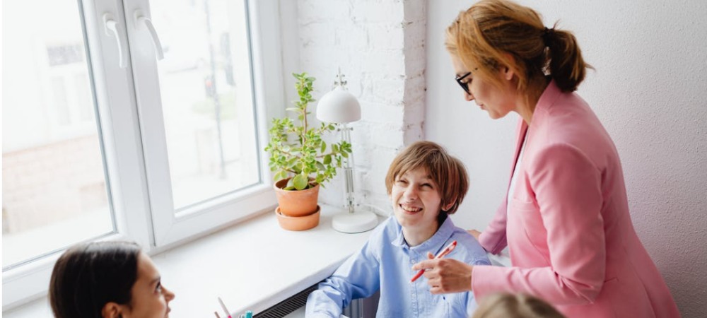 有效聘用外籍教师的策略 - 聘外网