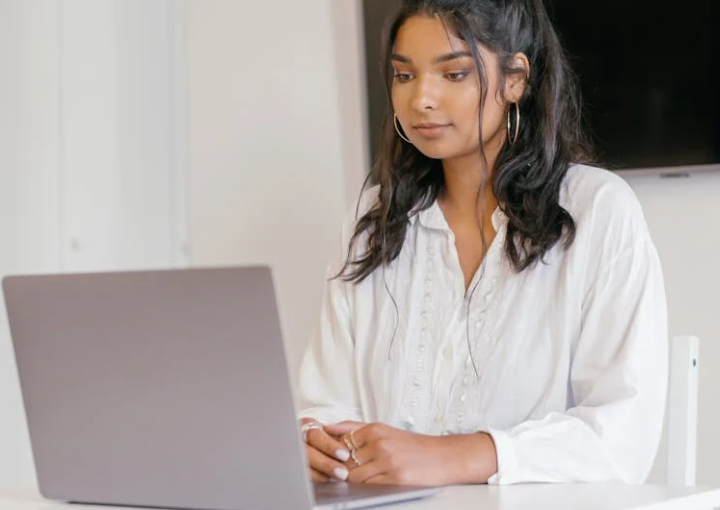 在线外教招聘避坑指南：虚假简历与教学能力不符案例警示-聘外网