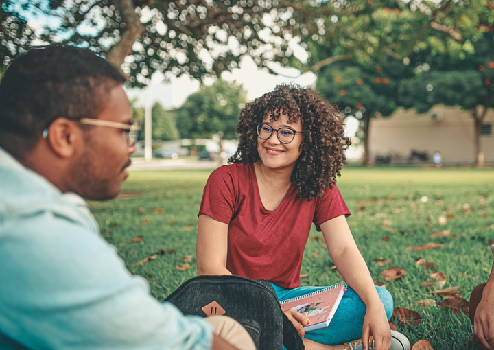 菲律宾一对一外教靠谱吗？-聘外网