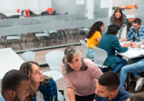 让外籍人才在中国乐享工作：全面关怀指南