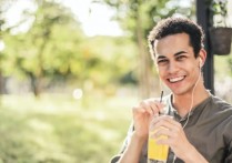 中介机构在广州外教招聘上发挥的作用