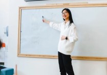 疫情下的非母语教师究竟怎么样？