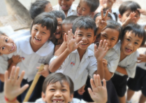 外籍教师坚守岗位的关键因素