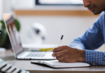 为何学科类外教要求如此之高？